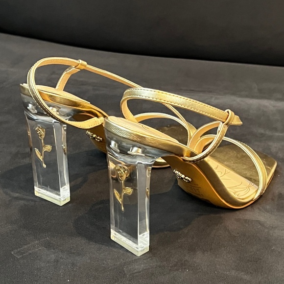 ALDO DISNEY Gold Rose Heels - Size US6.5 - Picture 5 of 9